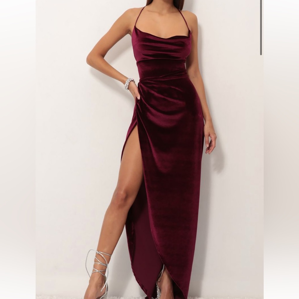 New! Velvet backlessMaxi Wine Dress